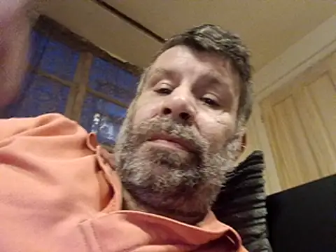 Snapshot of stud2512 chatting on 04.18.26 stud2512 online show from 04.18.26