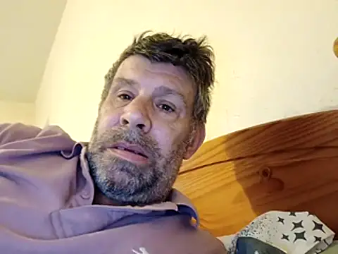 Snapshot of stud2512 chatting on 04.26.26 stud2512 online show from 04.26.26