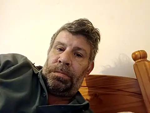 Snapshot of stud2512 chatting on 04.29.26 stud2512 online show from 04.29.26