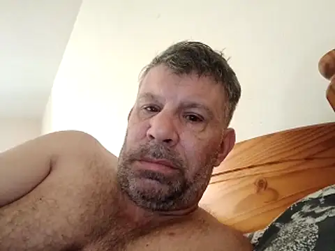 Snapshot of stud2512 chatting on 05.02.26 stud2512 online show from 05.02.26