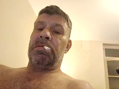 Snapshot of stud2512 chatting on 05.04.26 stud2512 online show from 05.04.26