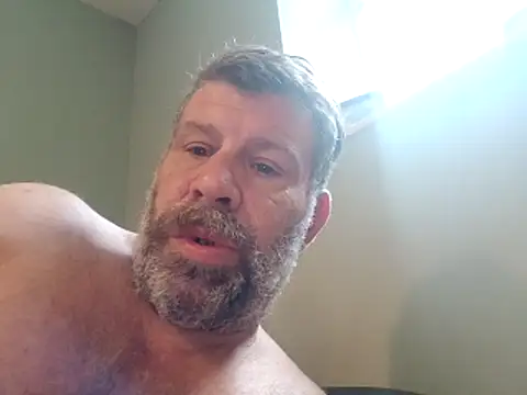 Snapshot of stud2512 chatting on 05.29.26 stud2512 online show from 05.29.26