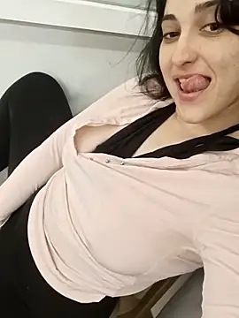 Snapshot of lagatitacantabra chatting on 03.04.26 lagatitacantabra online show from 03.04.26