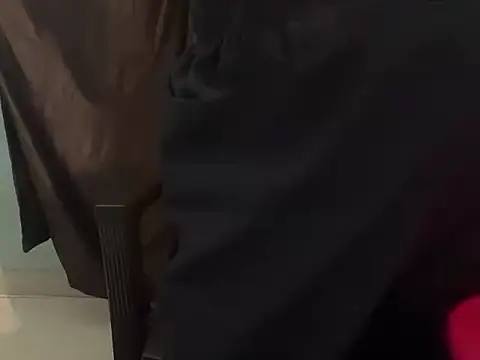 Snapshot of Avneet_kaurr1 chatting on 04.06.26 Avneet kaurr1 online show from 04.06.26