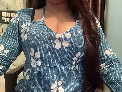 Snapshot of Avneet_kaurr1 chatting on 05.17.26 Avneet kaurr1 online show from 05.17.26
