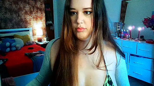 Snapshot of Lilbadmiaxo chatting on 03.10.26 Lilbadmiaxo online show from 03.10.26