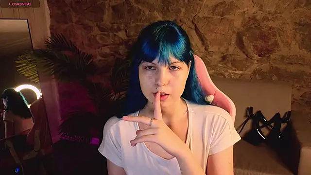 Snapshot of SofiaSterns chatting on 03.08.26 SofiaSterns online show from 03.08.26