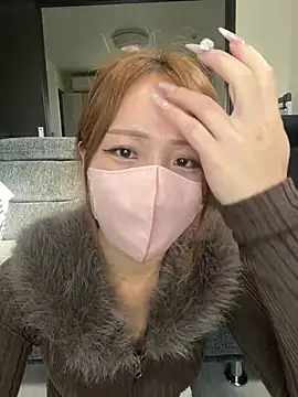 Snapshot of _RAN_ch chatting on 05.17.26 RAN ch online show from 05.17.26