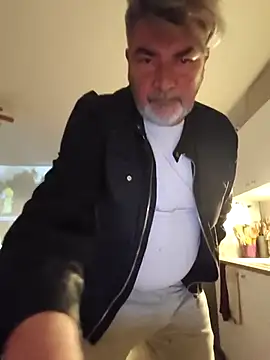 eruzam59000 online show from 04.12.26