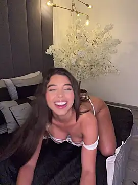 Snapshot of AnnyVega__ chatting on 05.27.26 AnnyVega online show from 05.27.26