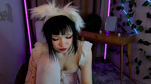 myawka1 online show from 02.23.26