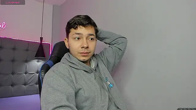 Julian Smith21 online show from 02.27.26