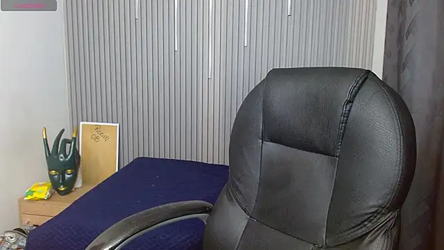 Julian Smith21 online show from 04.16.26