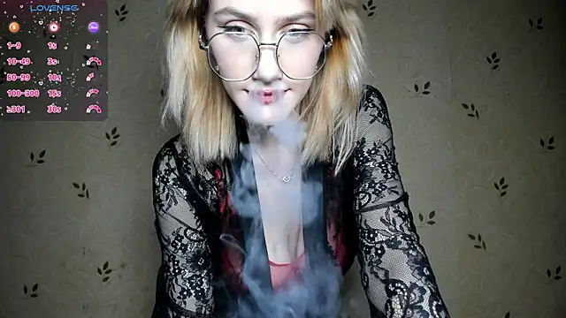 Snapshot of NicoleDaviss chatting on 07.02.26 NicoleDaviss online show from 07.02.26