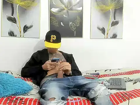 Snapshot of Hot_Gaara chatting on 02.26.26 Hot Gaara online show from 02.26.26