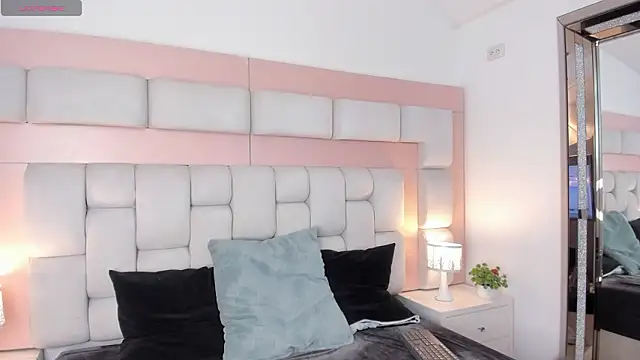 Thiago Jones1 online show from 03.26.26