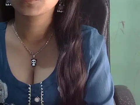 cute momo love online show from 04.10.26