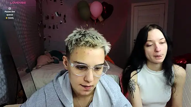 LuxuryLoverss online show from 03.26.26