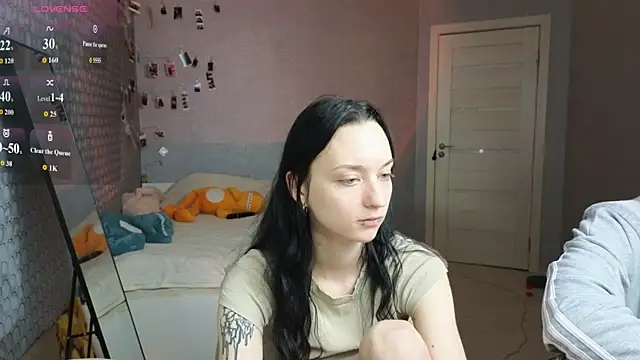 LuxuryLoverss online show from 04.29.26