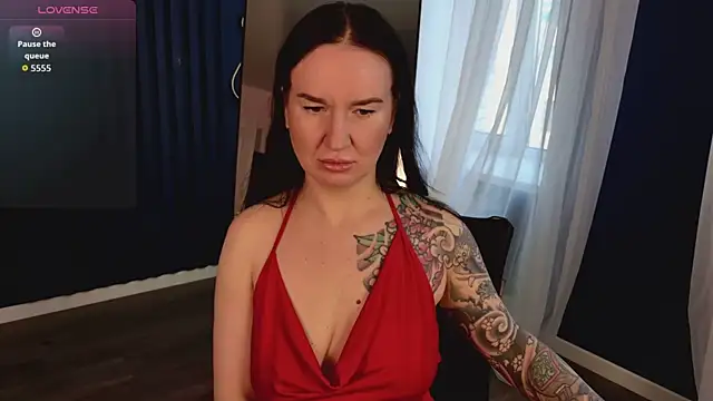 JustGrace online show from 04.14.26