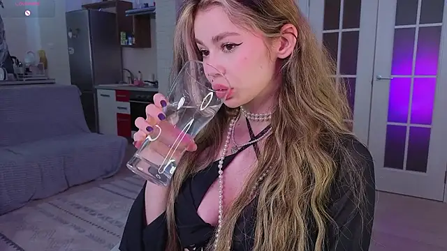 Dipamelly online show from 03.26.26