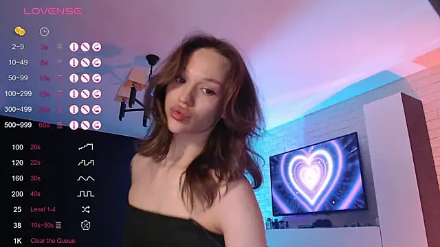 Jade Amore online show from 04.04.26