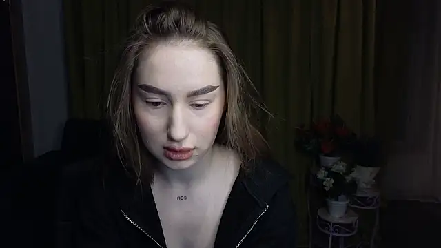 Snapshot of AlicaFoxis chatting on 02.22.26 AlicaFoxis online show from 02.22.26