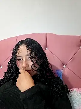 Snapshot of keylatiff chatting on 02.23.26 keylatiff online show from 02.23.26