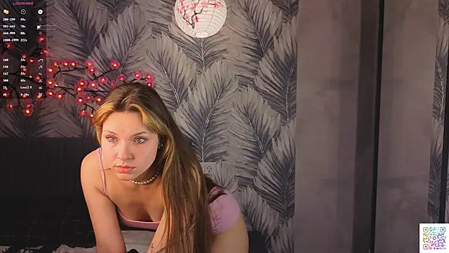 HinaVibe online show from 05.27.26