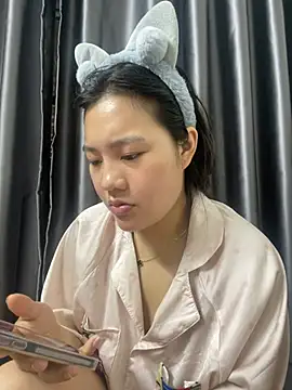 Snapshot of Meo_nho chatting on 04.06.26 Meo nho online show from 04.06.26