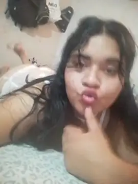 Snapshot of Orianamzn21 chatting on 03.15.26 Orianamzn21 online show from 03.15.26