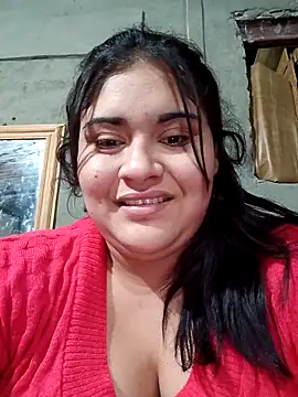 Snapshot of Orianamzn21 chatting on 05.02.26 Orianamzn21 online show from 05.02.26