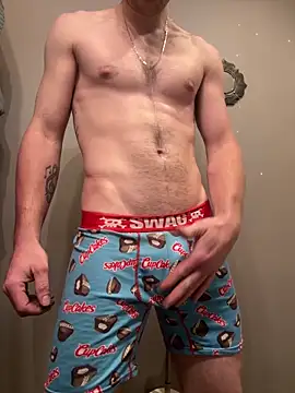 Aarondeweese27 online show from 04.11.26