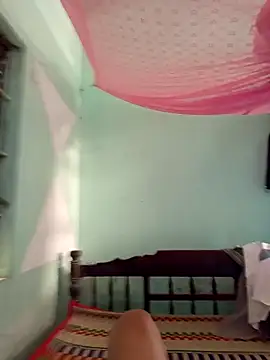 Snapshot of hungdecu chatting on 02.23.26 hungdecu online show from 02.23.26