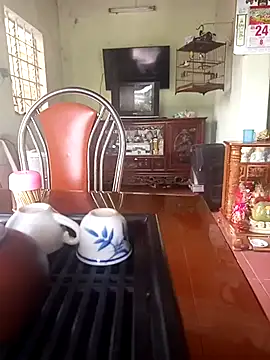 Snapshot of hungdecu chatting on 02.24.26 hungdecu online show from 02.24.26