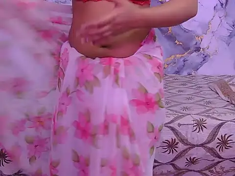 Snapshot of Aayesha-queen chatting on 04.02.26 Aayesha-queen online show from 04.02.26