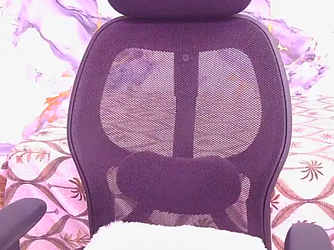 Snapshot of Aayesha-queen chatting on 04.04.26 Aayesha-queen online show from 04.04.26