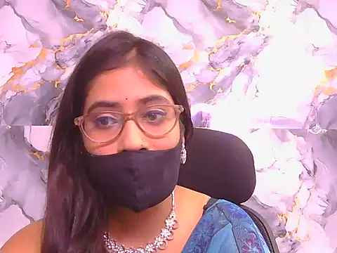 Snapshot of Aayesha-queen chatting on 05.14.26 Aayesha-queen online show from 05.14.26