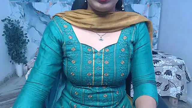 Aayesha-queen online show from 07.11.26
