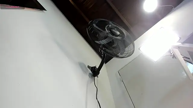 ursafrost online show from 04.30.26