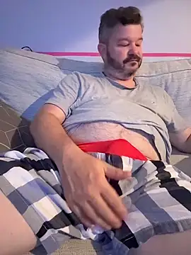 chubbylittlesecret online show from 04.04.26