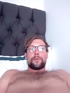 Snapshot of GaryJohnson79 chatting on 07.08.26 GaryJohnson79 online show from 07.08.26