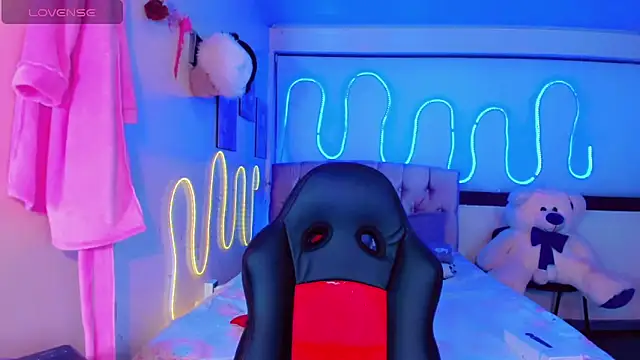 Alisson Taylor 1 online show from 02.25.26