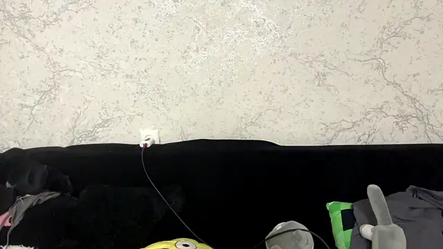 Snapshot of kishagrayone chatting on 06.18.26 kishagrayone online show from 06.18.26