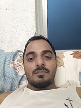Snapshot of arya94 chatting on 05.11.26 arya94 online show from 05.11.26