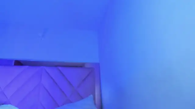 Alanah connory online show from 04.25.26