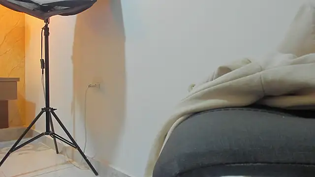 Miia03 online show from 03.28.26