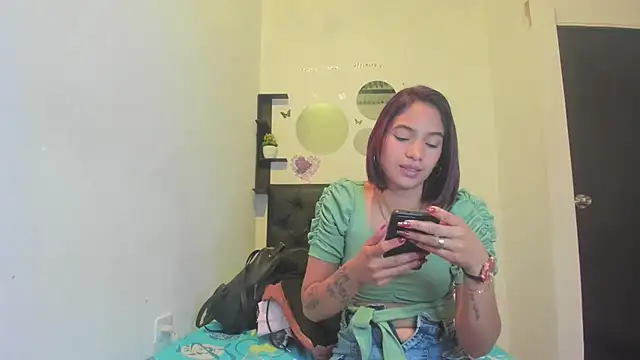 sapphire brown20 online show from 05.16.26
