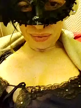 Snapshot of lily2022 chatting on 02.23.26 lily2022 online show from 02.23.26