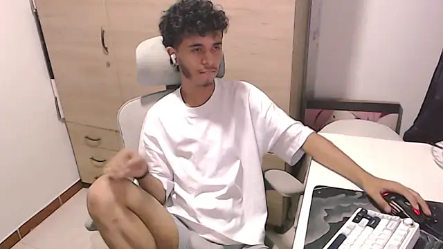 axeldarkk online show from 03.05.26